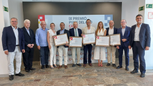 Ganadores junto con el jurado Ganadores del Premio Pyme y Accésits 2025 de Cádiz